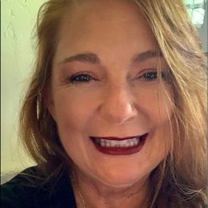 Meet your Posher, Paulette